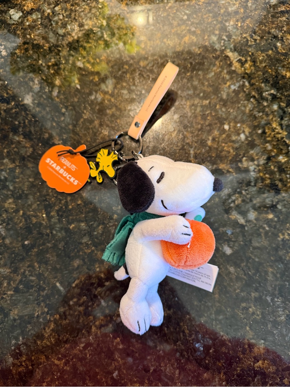 Starbucks Snoopy Peanuts keychain NWT Starbucks Snoopy Peanuts keychain NWT 2026